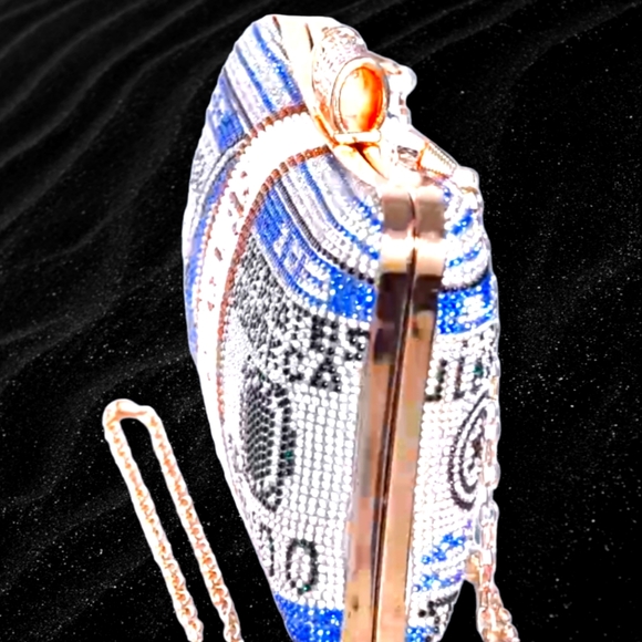 🥳HOST PICK🥳 CRYSTAL DOLLAR CLUTCH BAG WITH DETACHABLE CHAIN STRAP - Picture 8 of 11